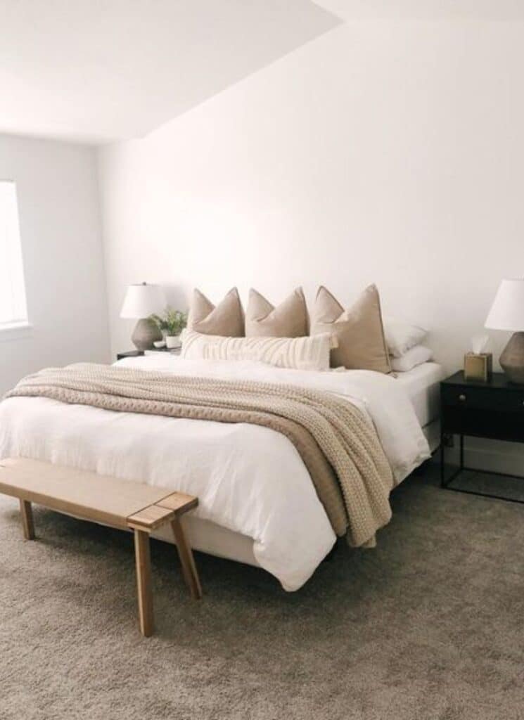 How to Arrange Pillows on Bed Without Headboard?
