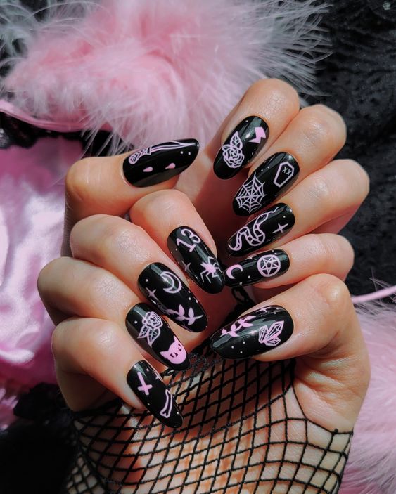 Witch-Themed Nails